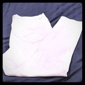 Avenue white jeans